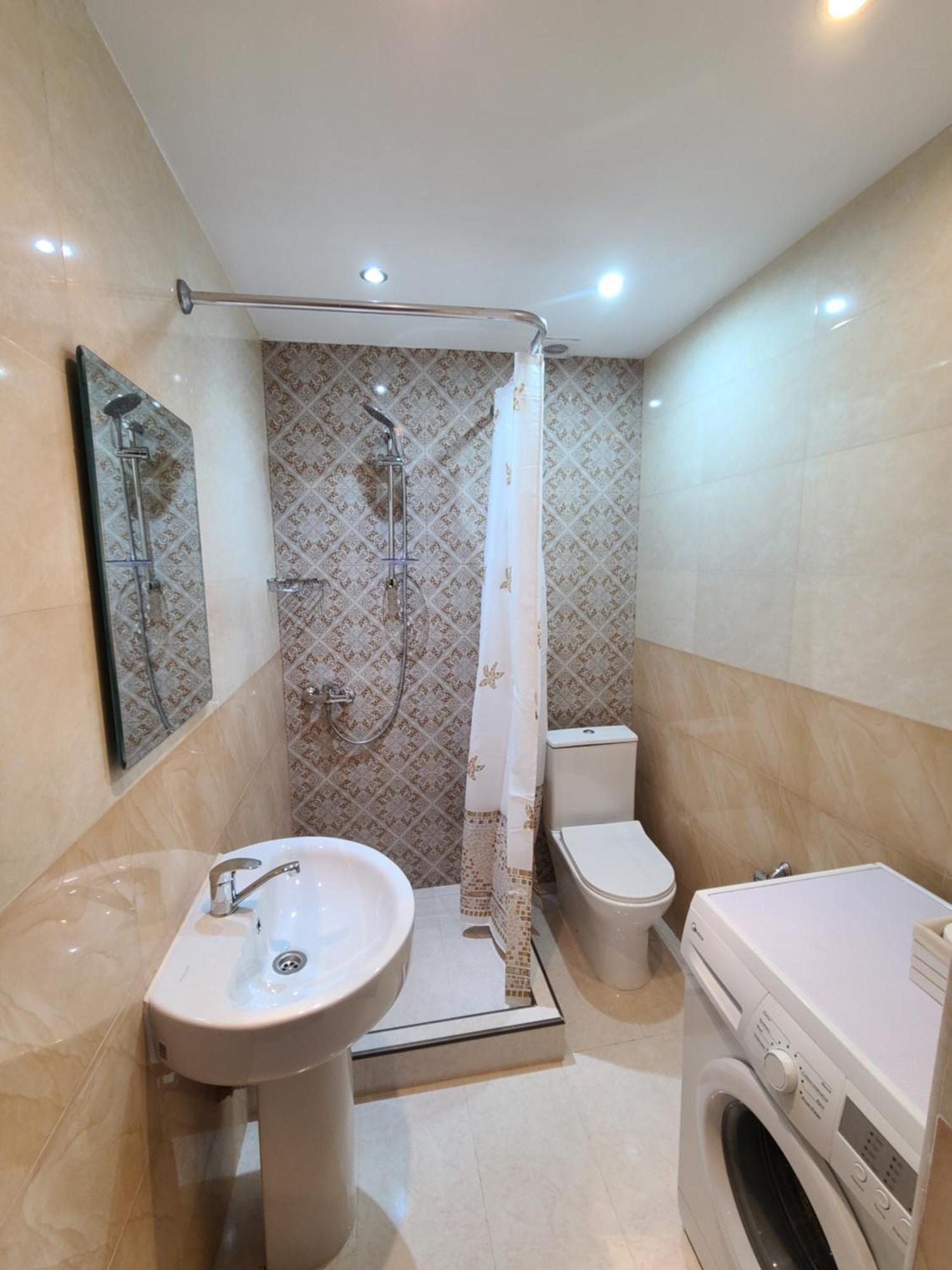 Appartamento Flat With Balcony On Cascade Erevan Esterno foto